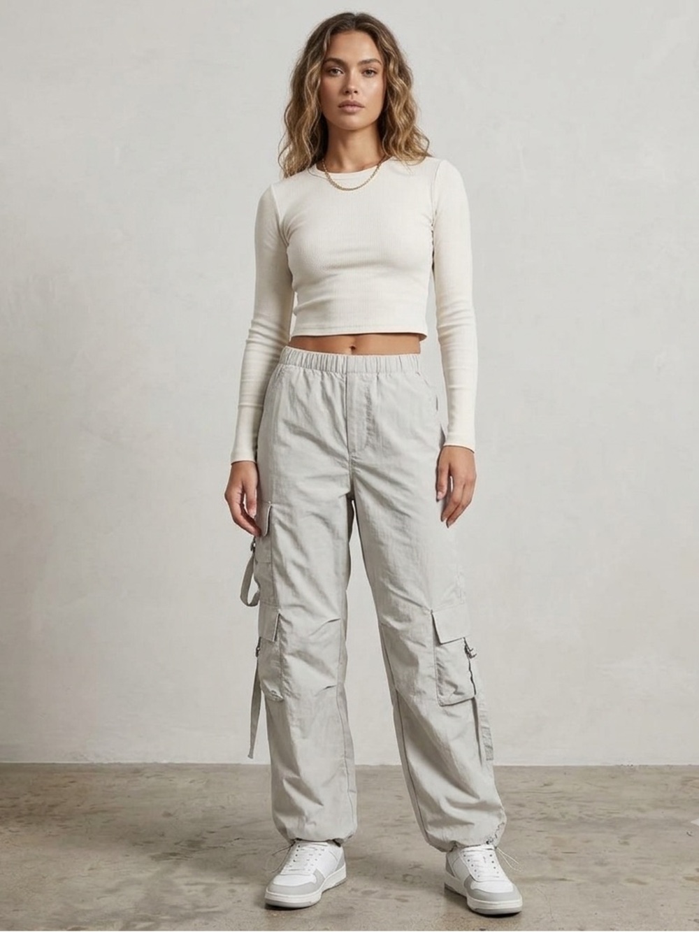 Zara Off Gray Parachute Cargo Pants, Women’s Size XS extra small, elastic waist